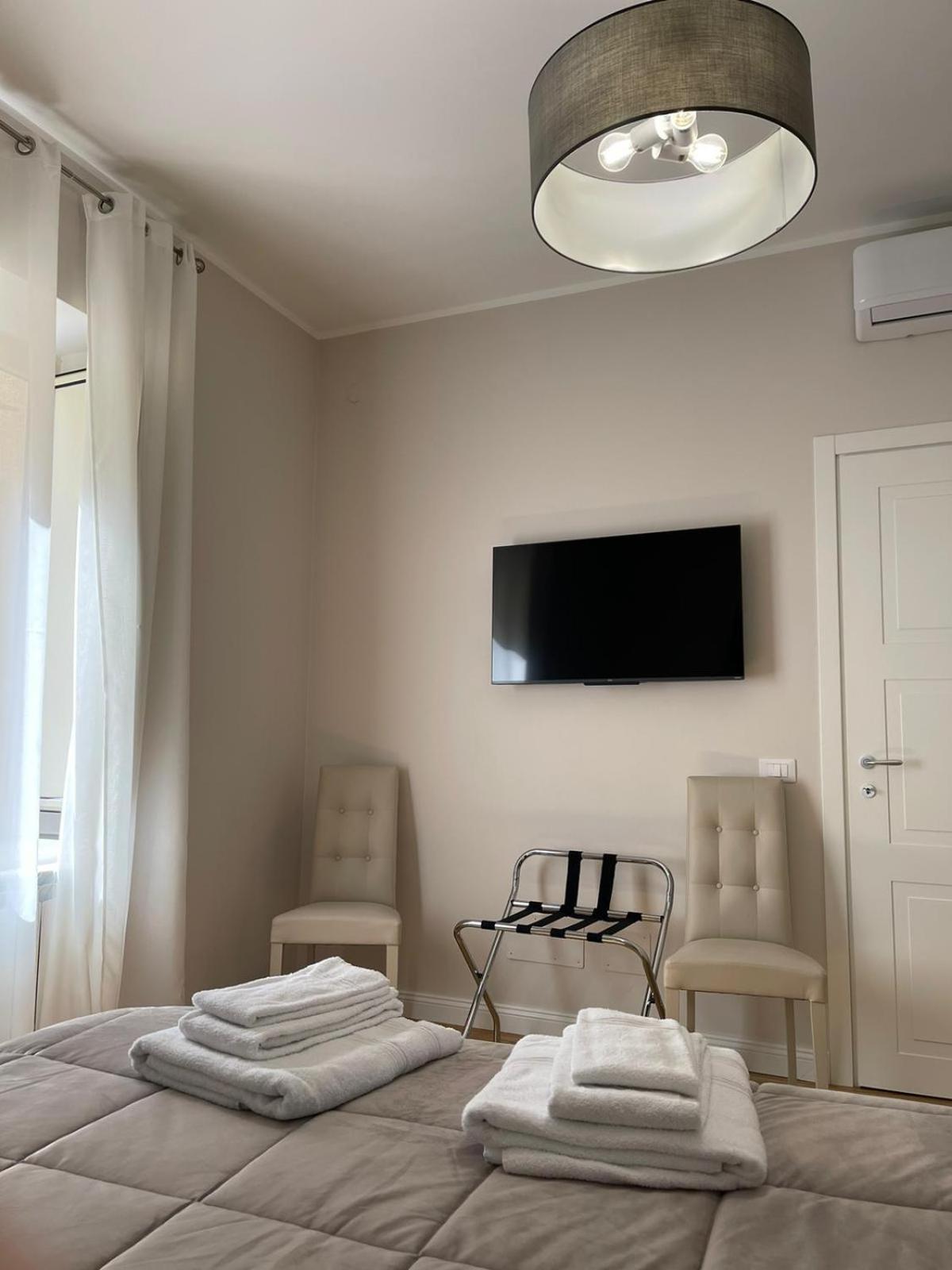 Luxury Apartament'S Celso Palermo Exterior photo