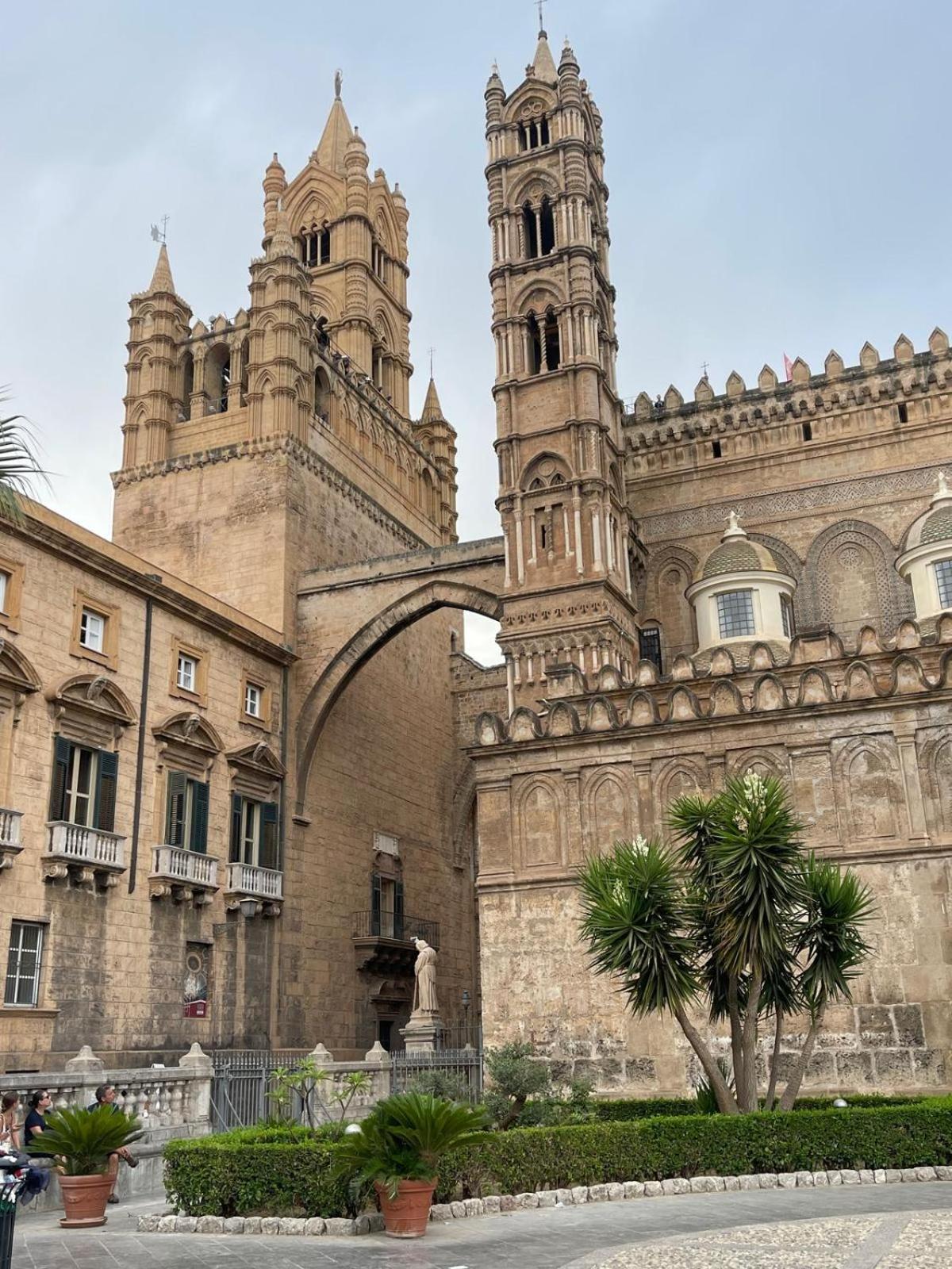 Luxury Apartament'S Celso Palermo Exterior photo